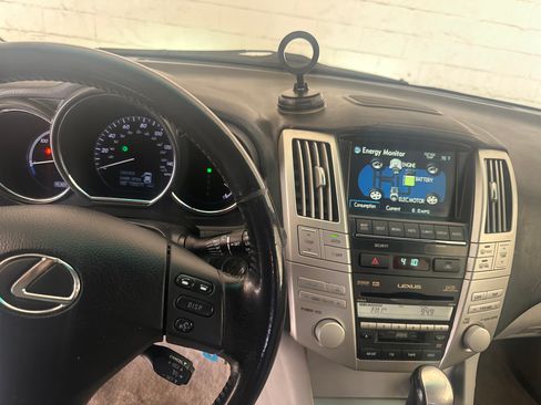 Used 2007 Lexus RX 400h 2WD image 6