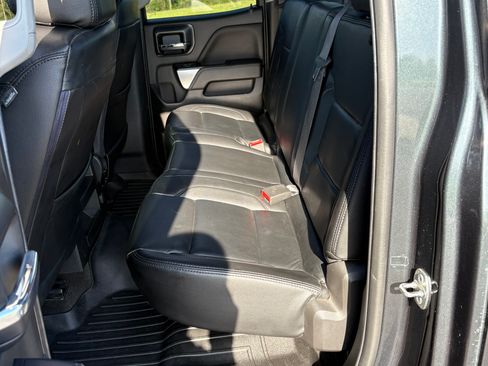 Used 2018 Chevrolet Silverado 1500 LT image 12