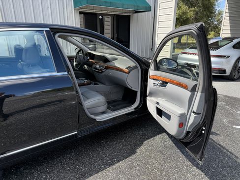 Used 2007 Mercedes-Benz S 550 image 14