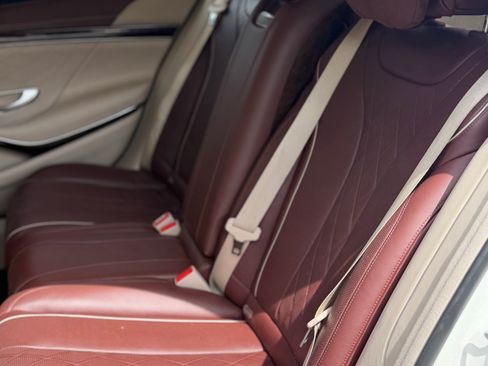 Used 2018 Mercedes-Benz S 560 Sedan image 15