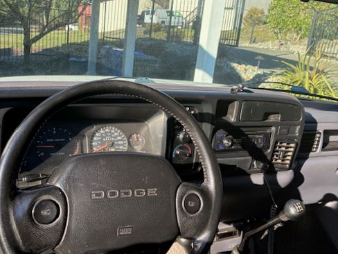 Used 1997 Dodge Ram 2500 Truck 4x4 Club Cab image 12