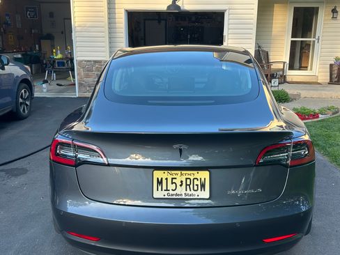 Used 2022 Tesla Model 3 RWD image 4
