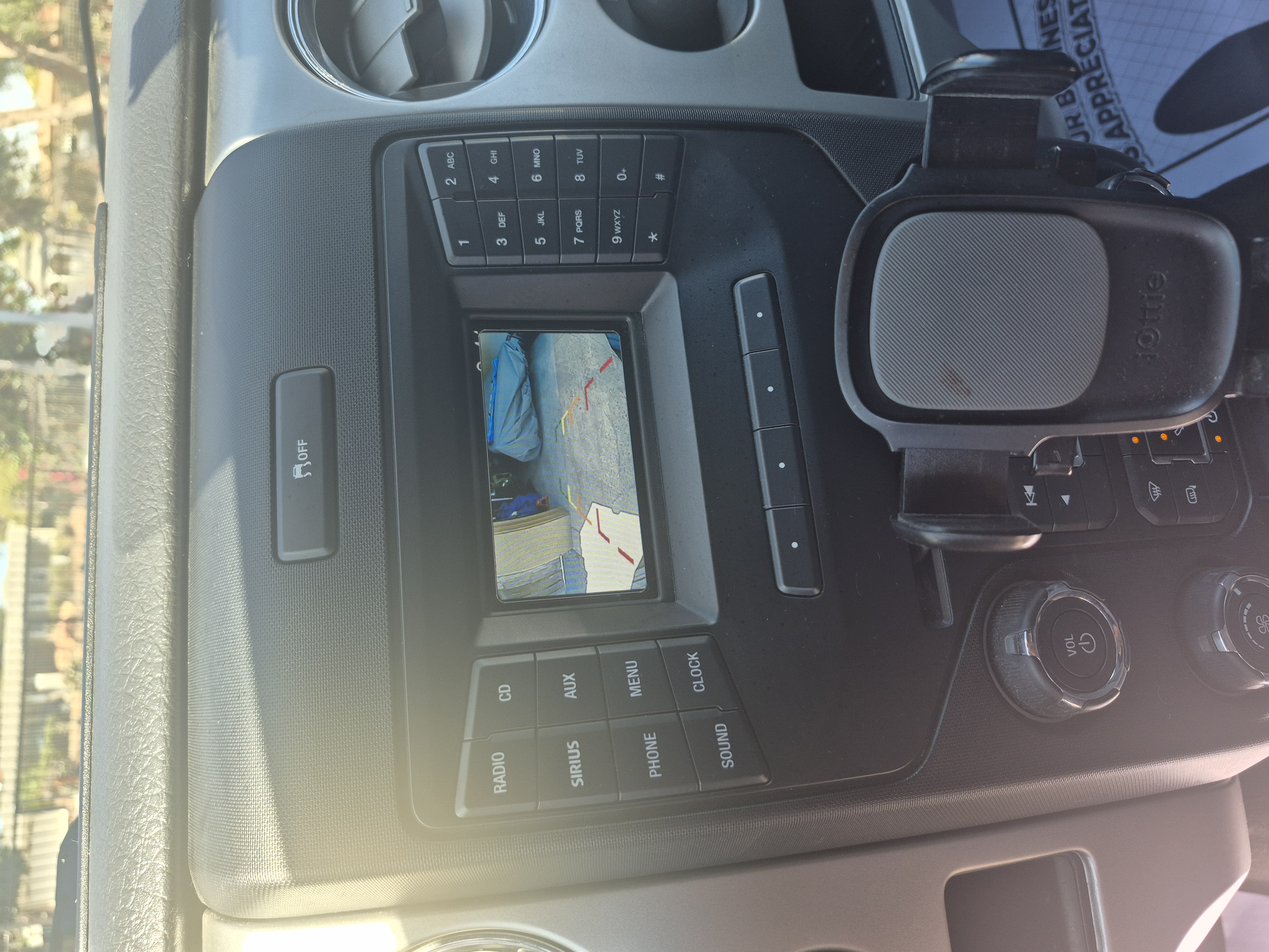 Used 2013 Ford F150 XLT w/ Mid Equipment Group RWD image 9