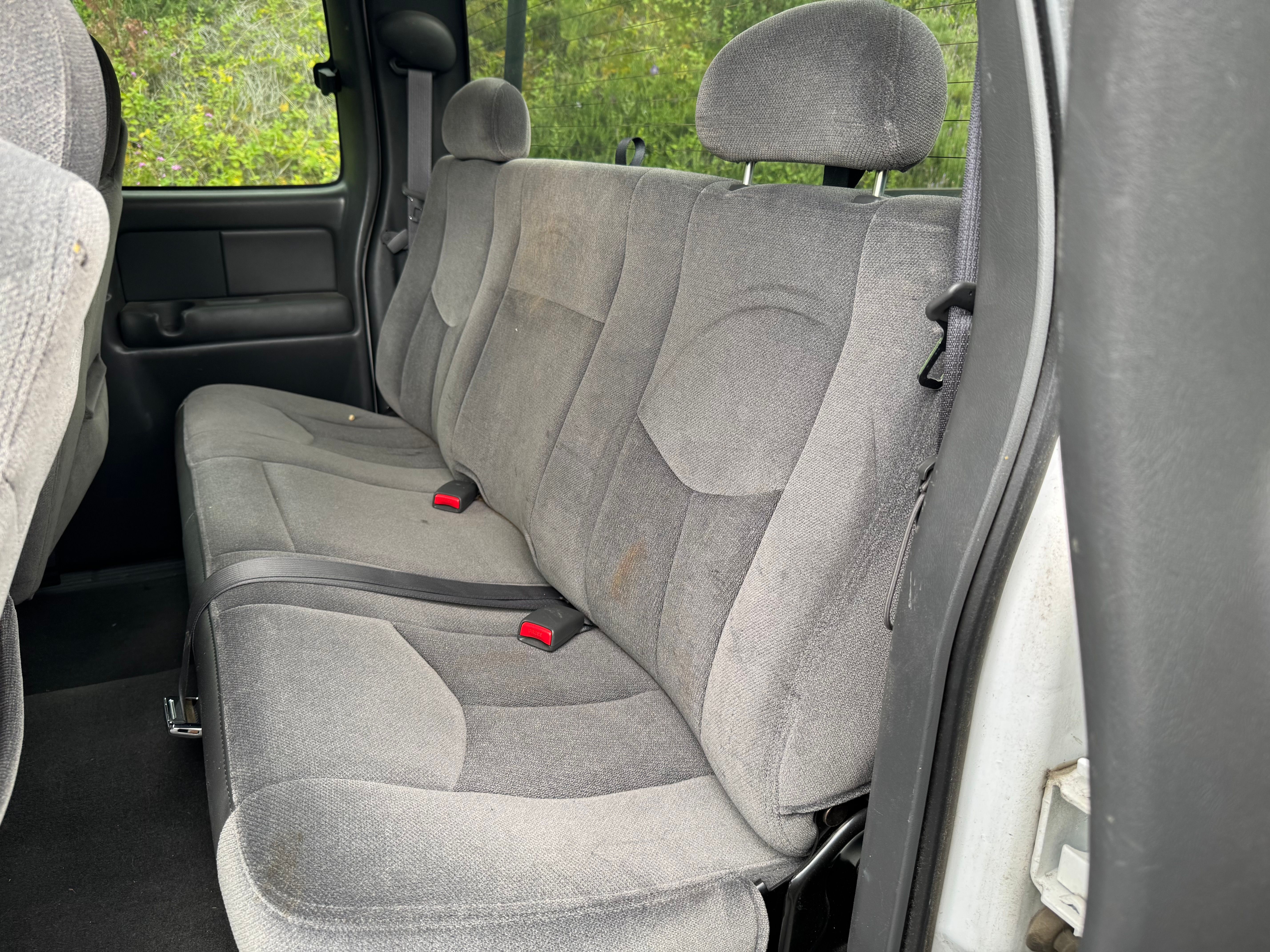 Used 2004 GMC Sierra 2500 SLE RWD image 12