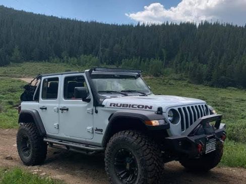 Used 2021 Jeep Wrangler Unlimited Rubicon image 1