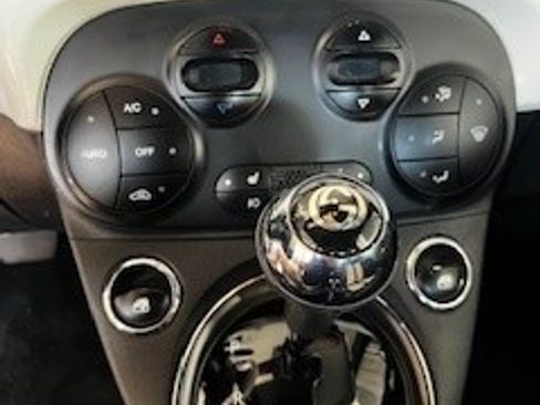 Used 2013 FIAT 500 Gucci image 9
