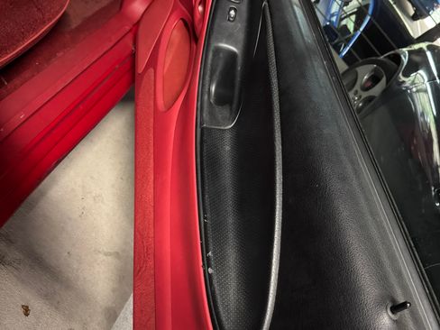 Used 1994 Ford Mustang Convertible image 14