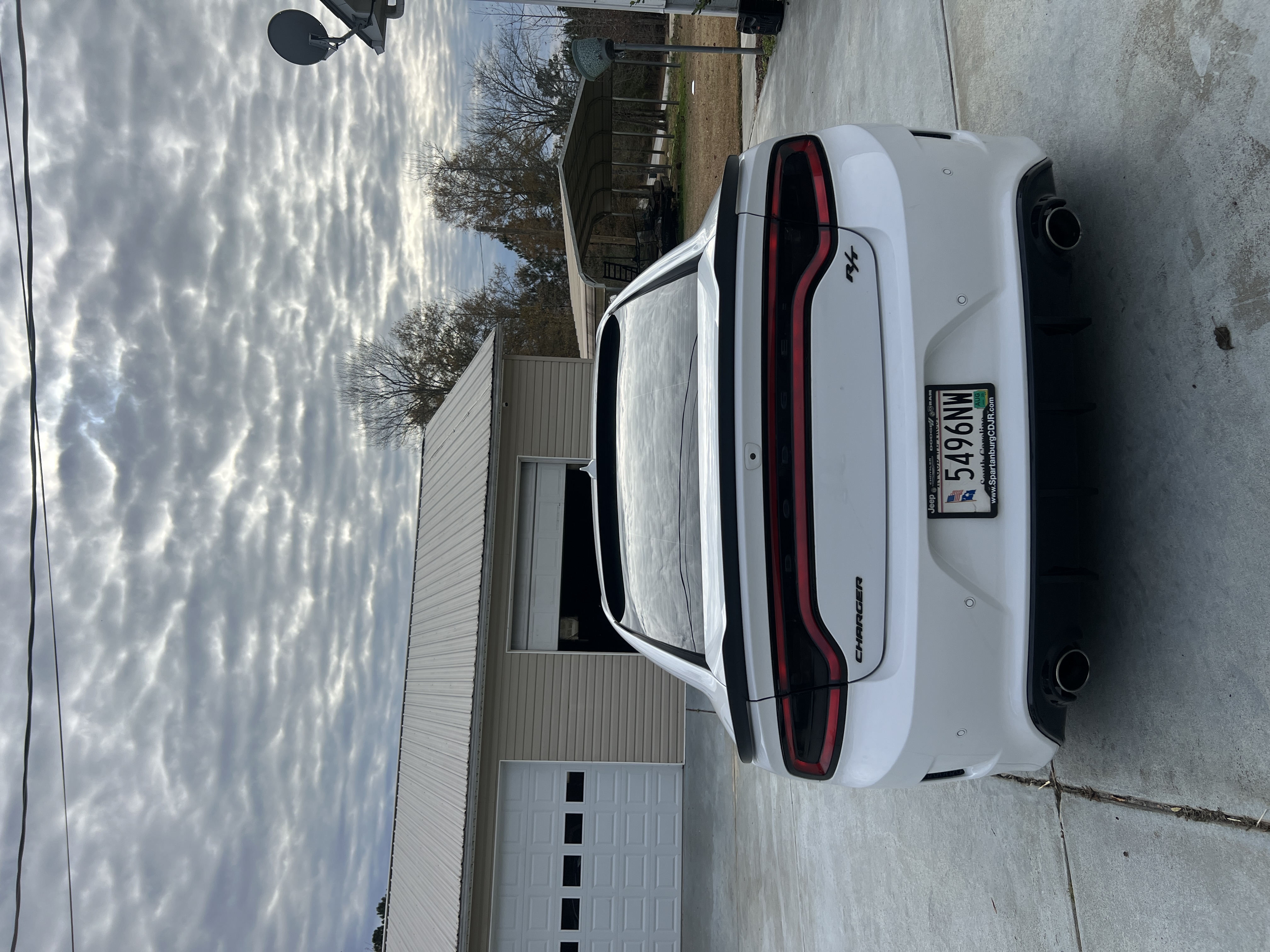 Used 2020 Dodge Charger R/T w/ Blacktop Package RWD image 11