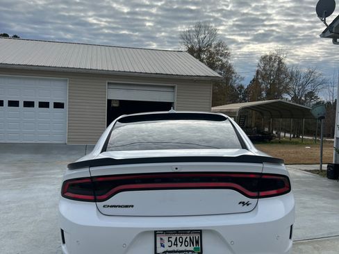 Used 2020 Dodge Charger R/T w/ Blacktop Package image 11