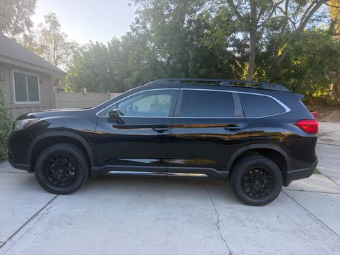 Used 2021 Subaru Ascent Limited w/ Technology Package AWD/4WD image 6