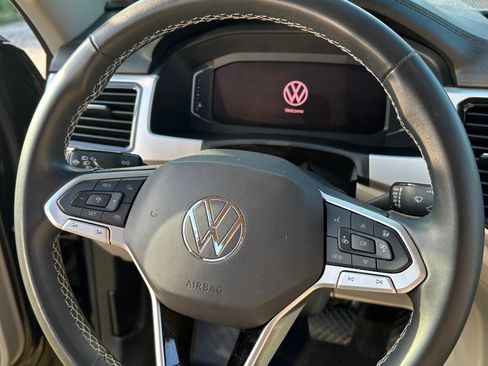 Used 2022 Volkswagen Atlas SEL AWD/4WD image 10
