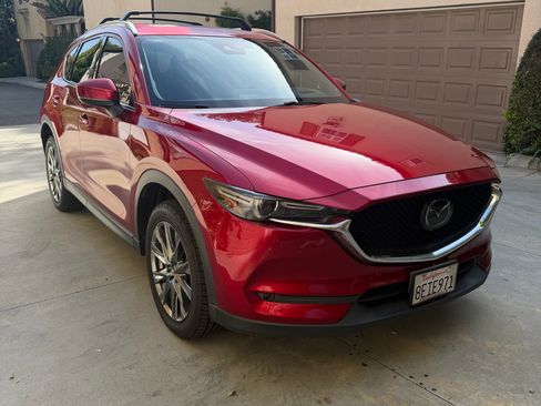 Used 2019 MAZDA CX-5 Signature image 1