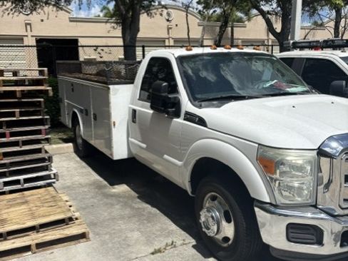 Used 2015 Ford F350 XL w/ XL Value Package image 2