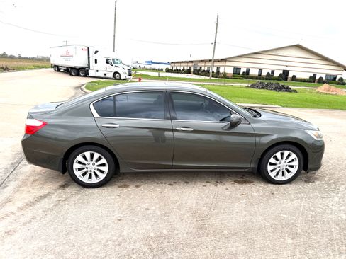 Used 2014 Honda Accord EX-L image 2