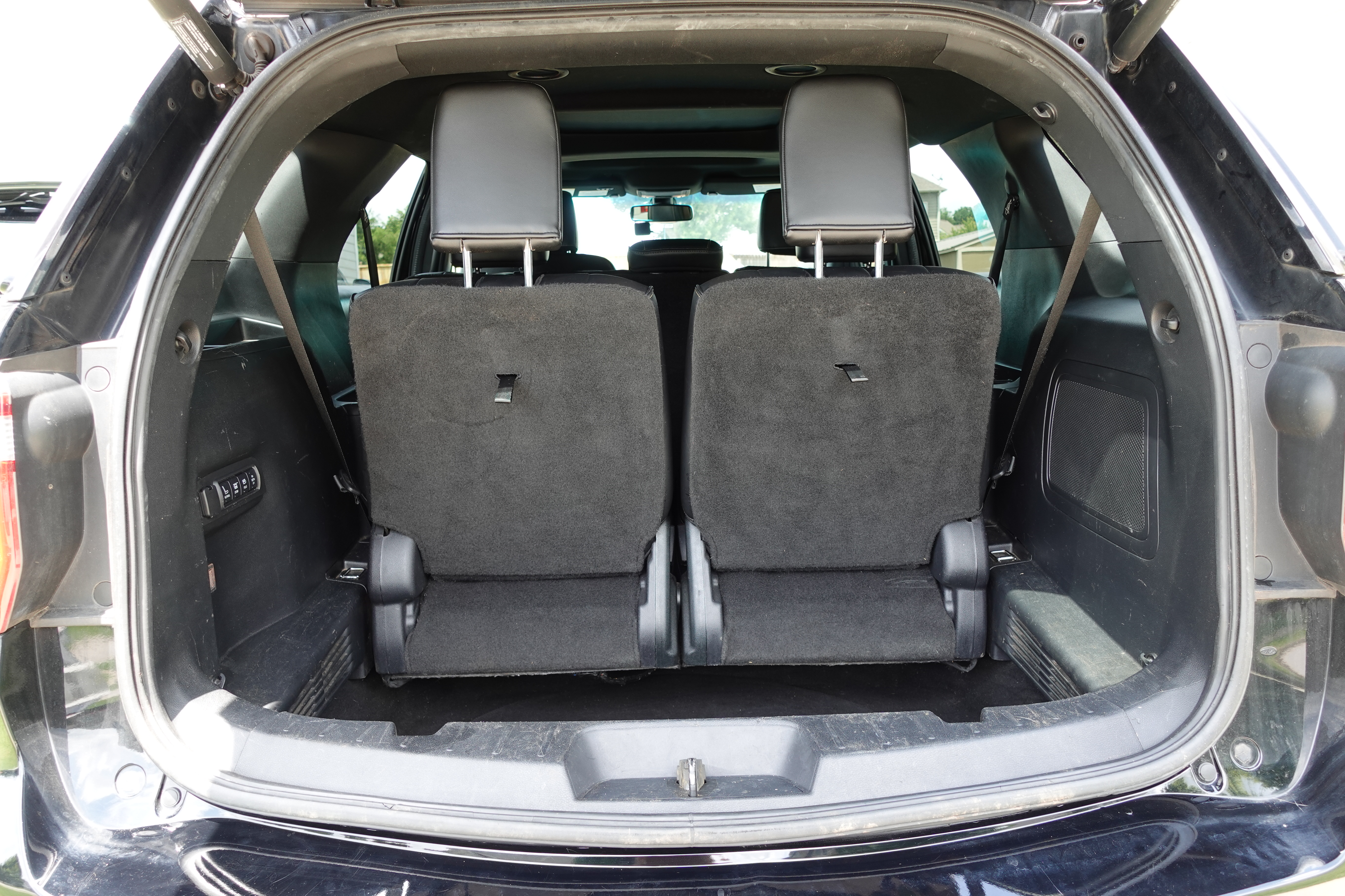 Used 2016 Ford Explorer Platinum AWD/4WD image 15