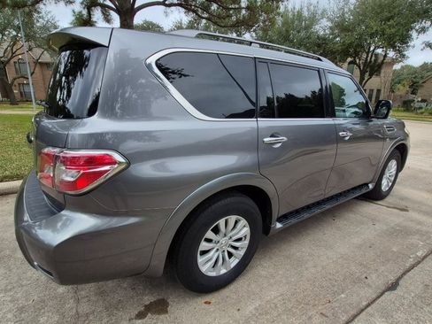 Used 2017 Nissan Armada SV image 5