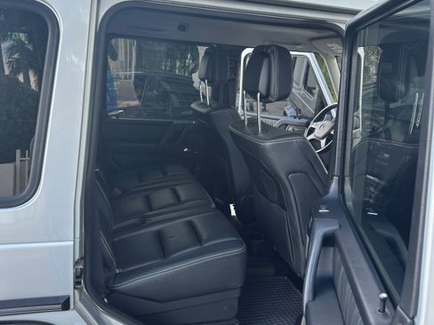 Used 2017 Mercedes-Benz G 550 image 11