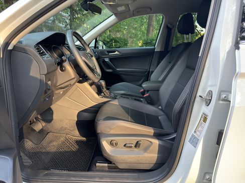 Used 2021 Volkswagen Tiguan S AWD/4WD image 11