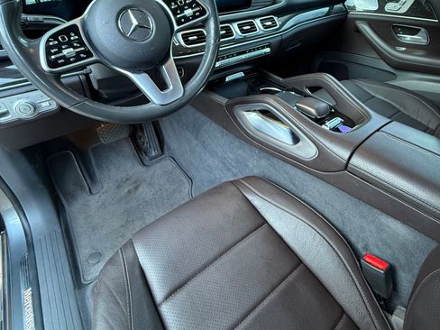 Used 2020 Mercedes-Benz GLS 450 4MATIC image 9