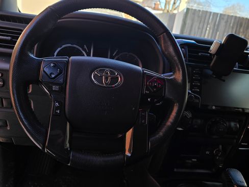 Used 2023 Toyota 4Runner TRD Off-Road Premium image 14