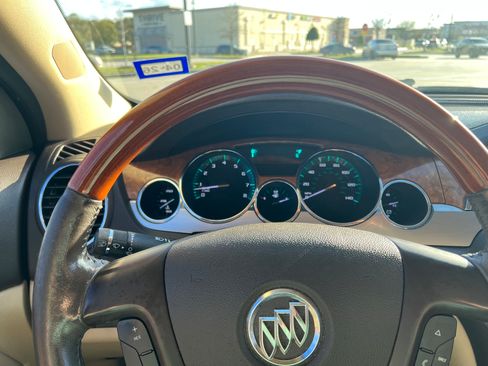 Used 2012 Buick Enclave Convenience w/ Trailering Provision Package image 8