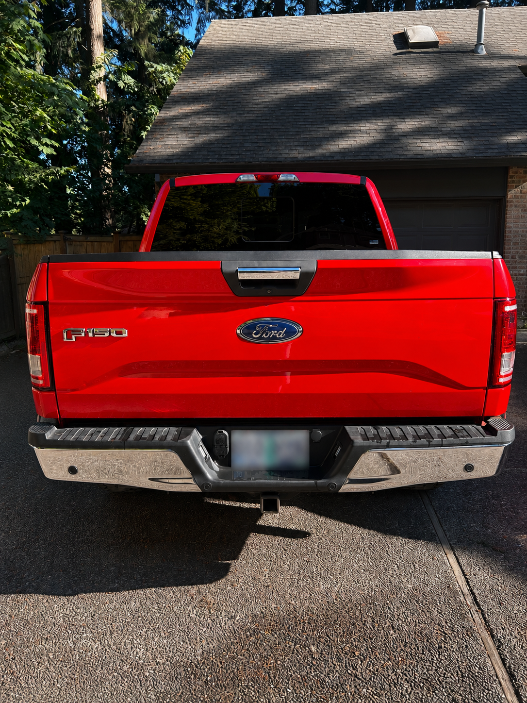 Used 2015 Ford F150 XLT w/ Equipment Group 302A Luxury AWD/4WD image 4