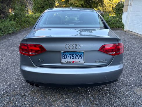 Used 2011 Audi A4 2.0T Premium AWD/4WD image 8