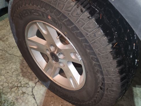 Used 2004 Ford Ranger FX4 image 9