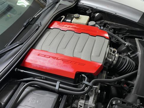 Used 2016 Chevrolet Corvette Stingray Coupe w/ 2LT Preferred Equipment Group image 4