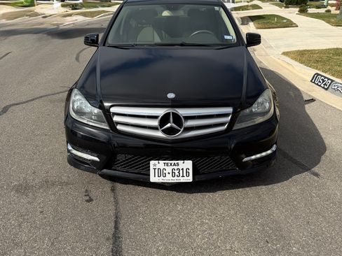 Used 2012 Mercedes-Benz C 300 4MATIC Sedan image 11
