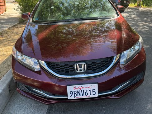 Used 2015 Honda Civic LX image 2