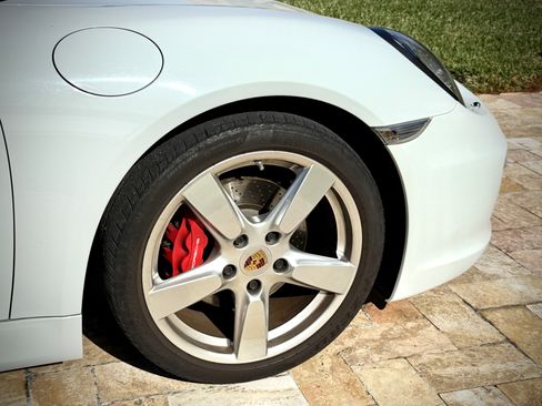 Used 2015 Porsche Boxster S image 25