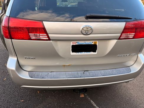 Used 2005 Toyota Sienna LE image 15