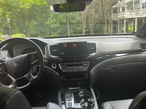 Used 2019 Honda Passport Elite image 12