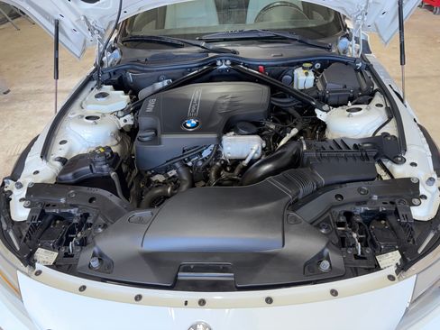 Used 2016 BMW Z4 sDrive28i image 23
