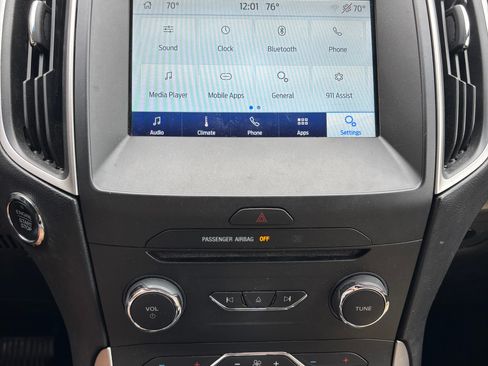 Used 2018 Ford Edge SEL w/ Equipment Group 201A image 21