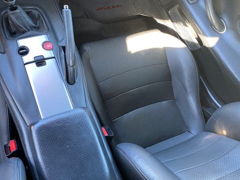 Used 2005 Honda S2000 image 26