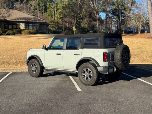 Used 2022 Ford Bronco Big Bend image 4