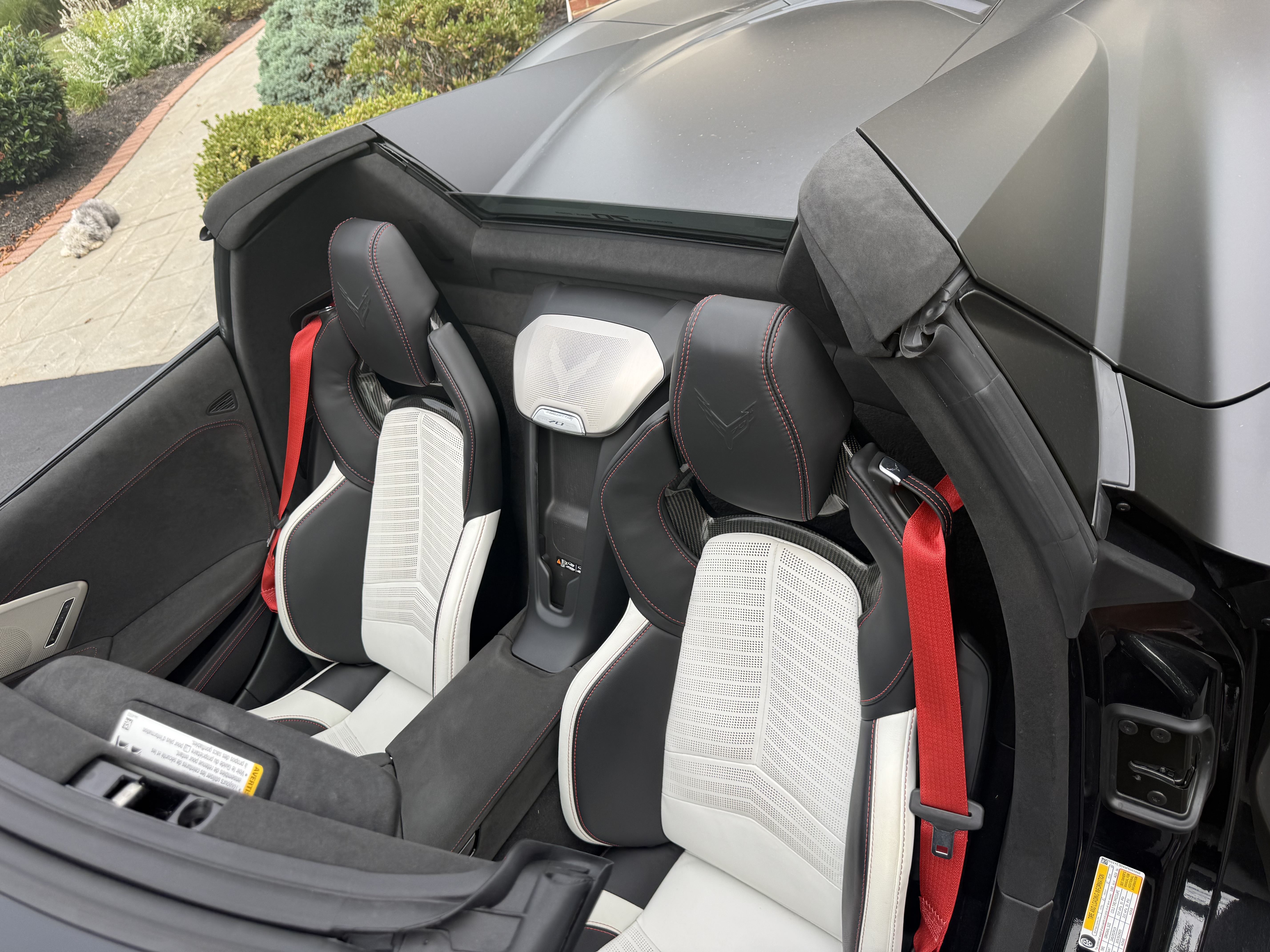 Used 2023 Chevrolet Corvette Stingray Premium Conv w/ Z51 Performance Package RWD image 11