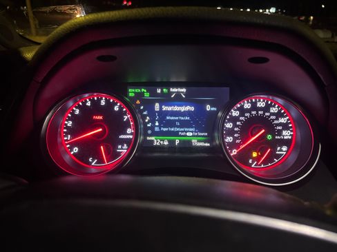 Used 2018 Toyota Camry XSE image 17