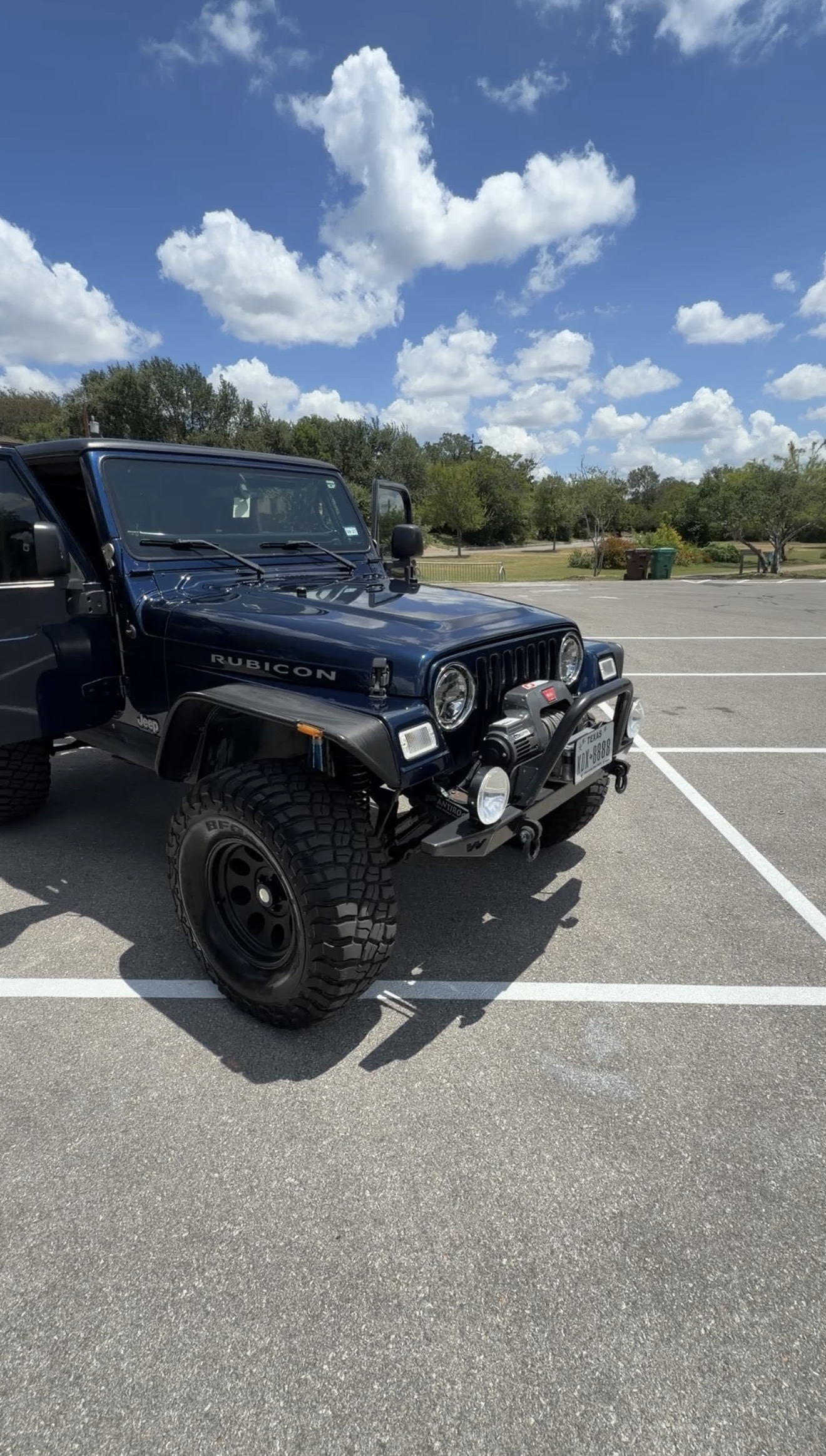 Used 2004 Jeep Wrangler Rubicon w/ Dual Top Group AWD/4WD image 4