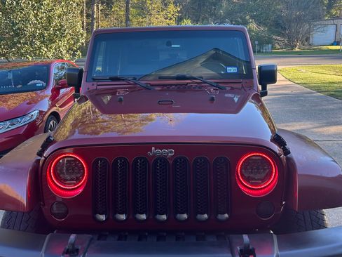 Used 2009 Jeep Wrangler Sahara w/ Dual Top Group image 11