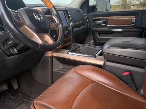 Used 2014 RAM 3500 Laramie Longhorn image 11