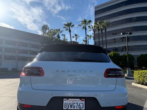 Used 2017 Porsche Macan S AWD/4WD image 8