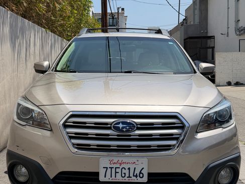Used 2016 Subaru Outback 2.5i Limited AWD/4WD image 4