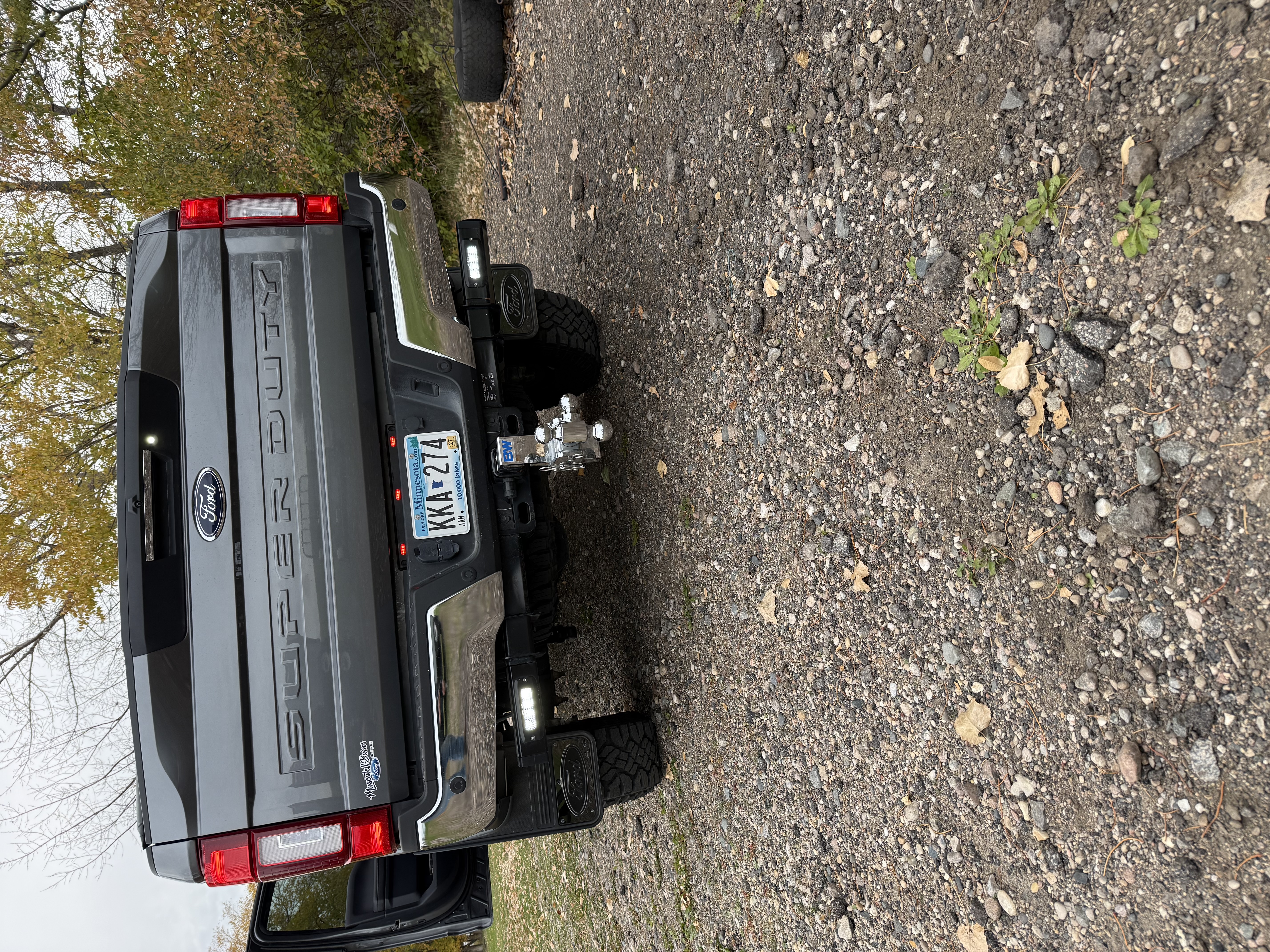 Used 2022 Ford F250 Lariat w/ Tremor Off-Road Package AWD/4WD image 10