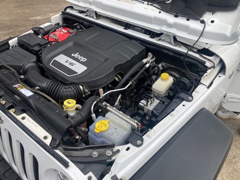 Used 2015 Jeep Wrangler Sport w/ Quick Order Package 23S image 22