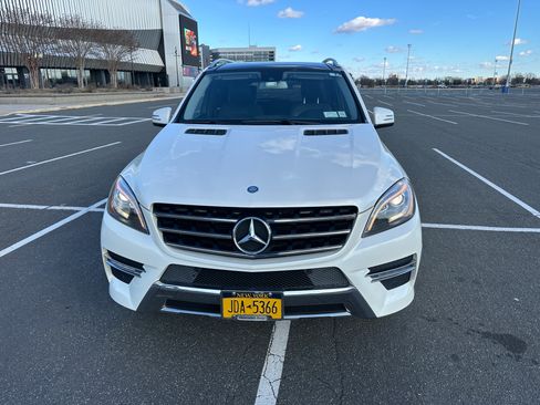 Used 2014 Mercedes-Benz ML 550 4MATIC image 2