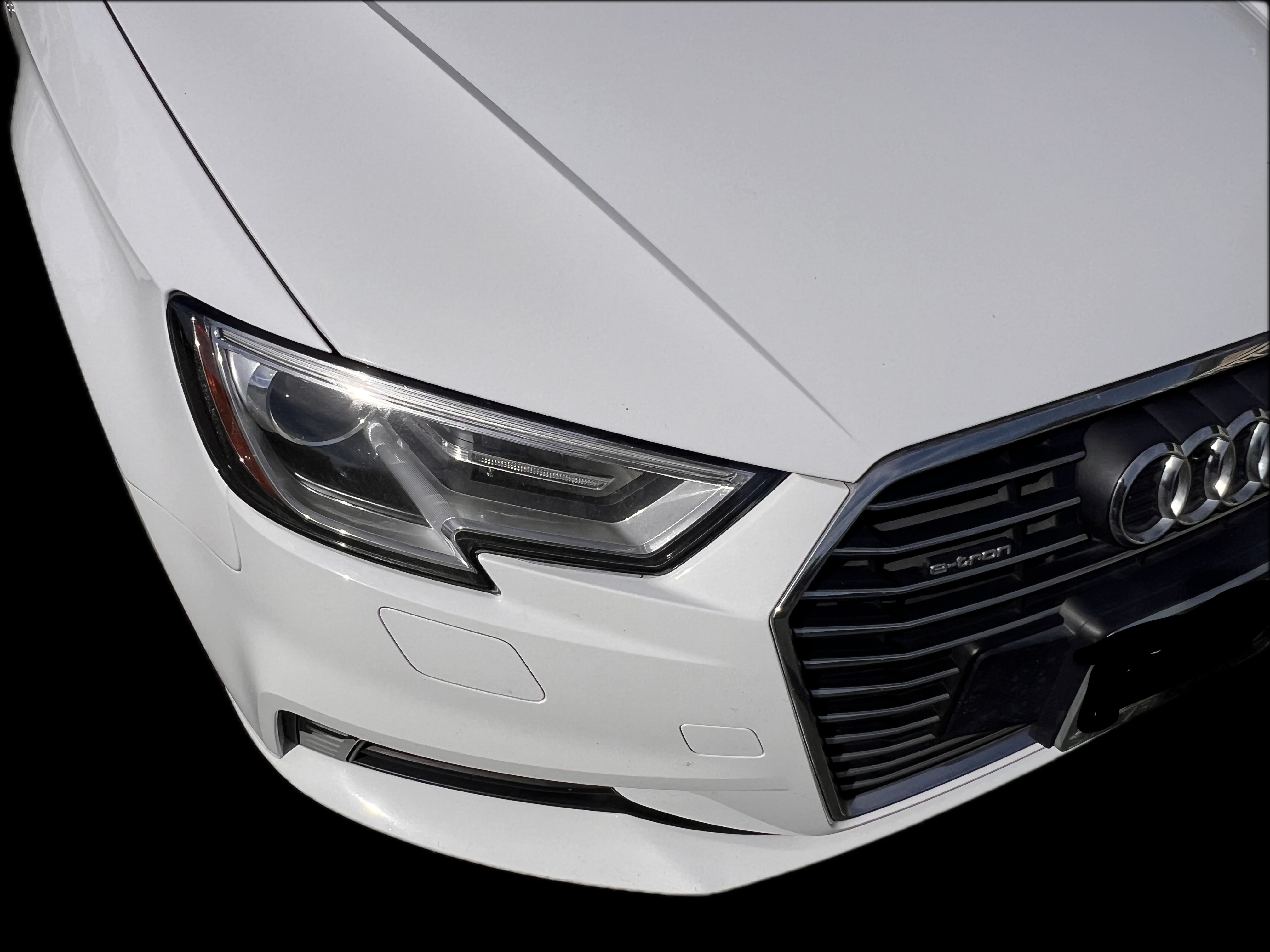 Used 2017 Audi A3 e-tron Premium FWD image 5