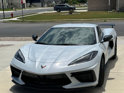 Used 2024 Chevrolet Corvette Stingray Preferred Cpe w/ Z51 Performance Package RWD image 4